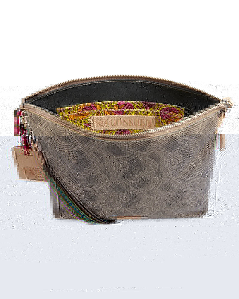 Consuela - Dizzy Downtown Crossbody